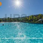 Evian Thermas Hotel Incrível no Centro de Caldas Novas com Águas Termais e Ingressos com Valores Exclusivos no Hot Park, Lagoa Termas, Náutico e WaterPark